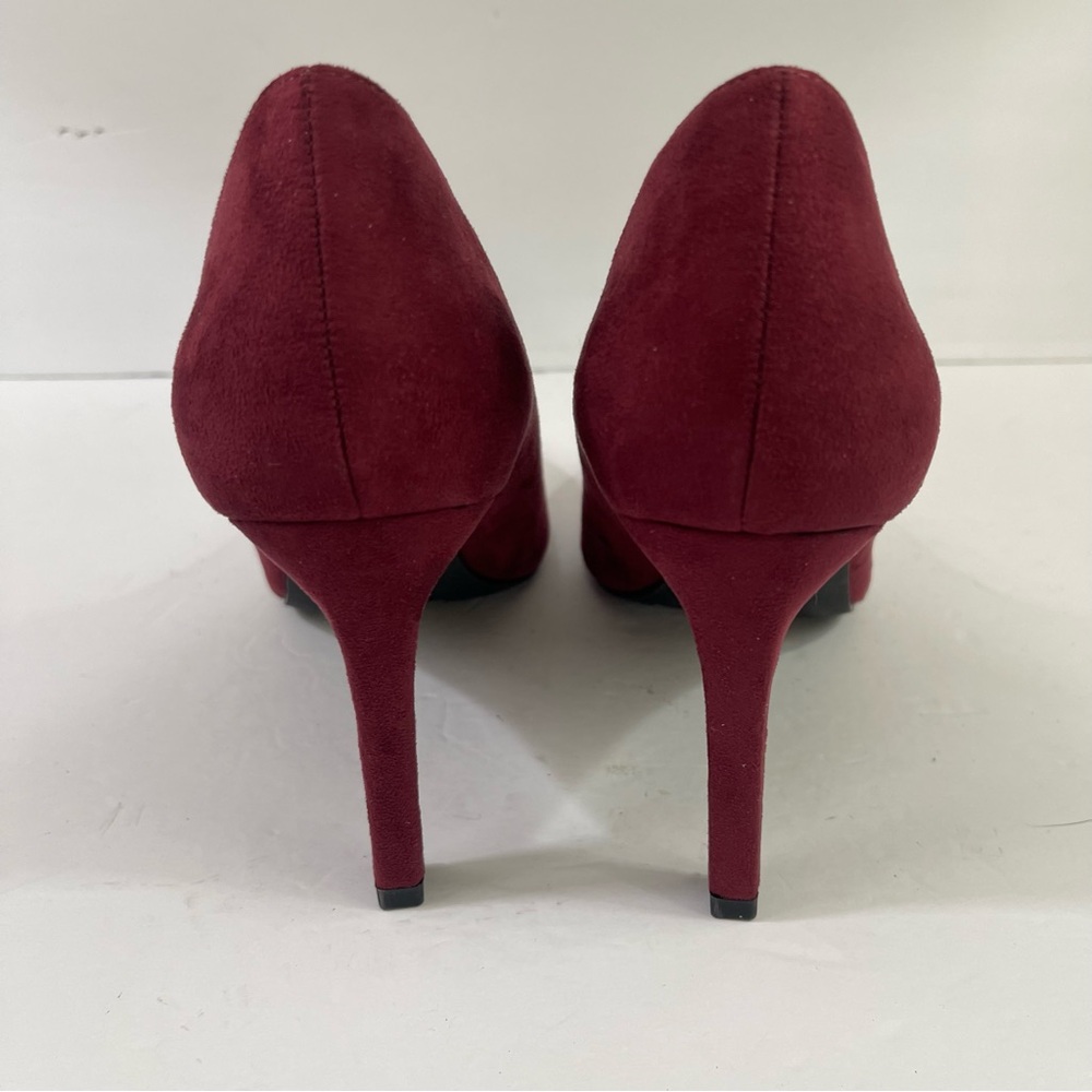 NWOT French Connection Women's Plum Burgundy Scallop Slip-On Heels Sandals - Picture 4 of 14